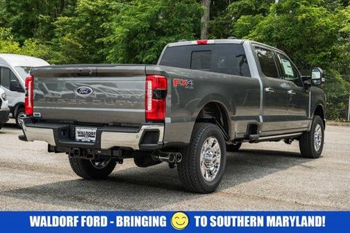 2025 Ford F-350 Lariat Super Duty