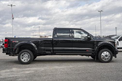 2026 Ford F-450 Platinum