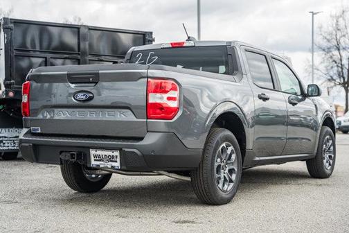 Carbonized Gray Metallic 2026 Ford Maverick XLT
