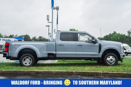 2025 Ford F-350 Platinum DRW