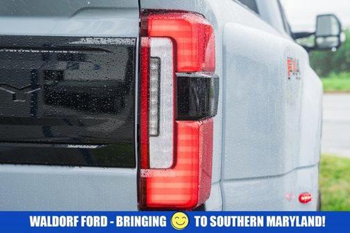 2025 Ford F-350 Platinum DRW