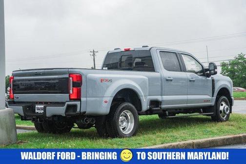 2025 Ford F-350 Platinum DRW