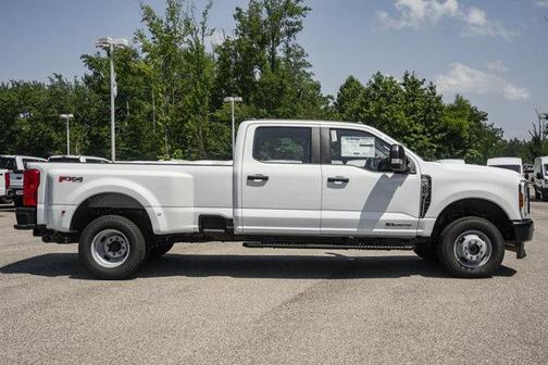 2025 Ford F-350 XL DRW
