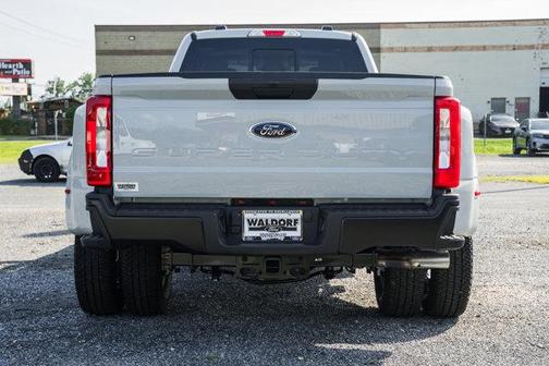 2025 Ford F-350 XL DRW