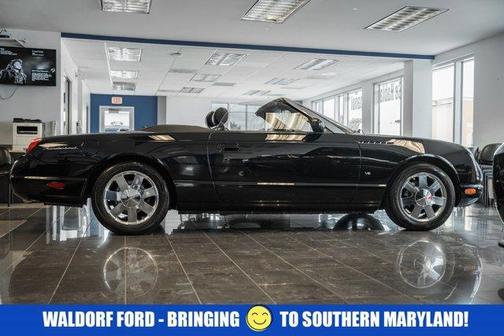 2003 Ford Thunderbird