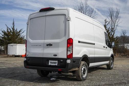 2025 Ford Transit-250 148 WB Medium Roof Cargo