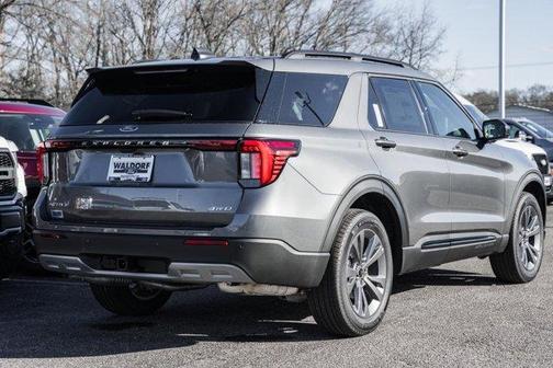 2026 Ford Explorer 