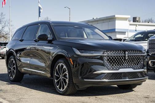 2024 Lincoln Nautilus Reserve