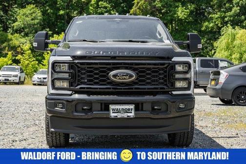 2025 Ford F-350 Lariat Super Duty