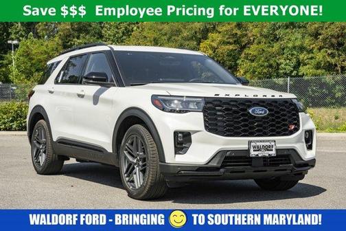 2025 Ford Explorer ST