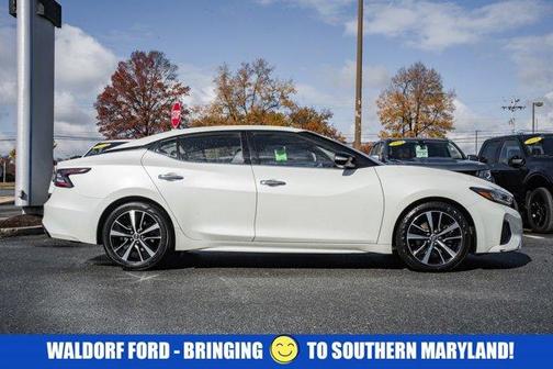 2023 Nissan Maxima SV