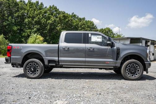 2025 Ford F-250 Platinum