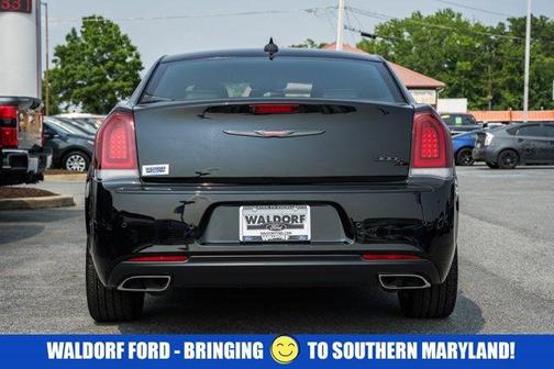 2022 Chrysler 300 S