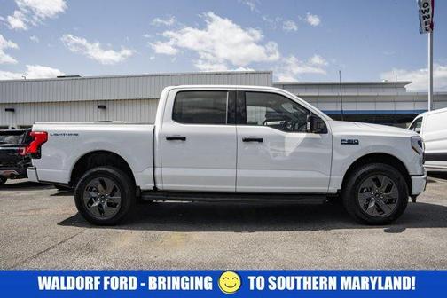 2024 Ford F-150 Lightning XLT
