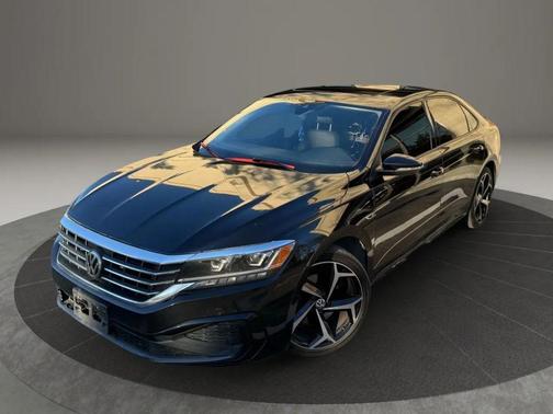2020 Volkswagen Passat 2.0T R-Line