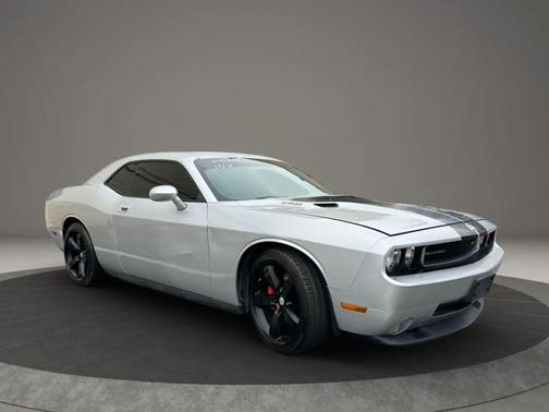 2009 Dodge Challenger SRT8