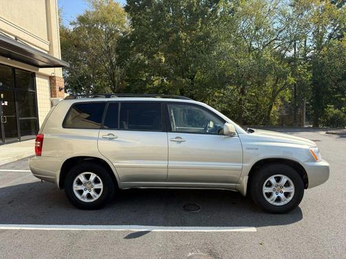 2003 Toyota Highlander Base