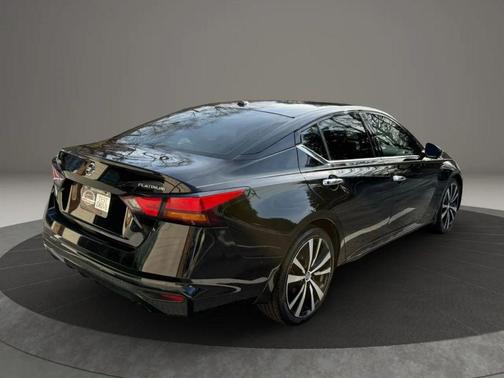 2019 Nissan Altima 2.5 Platinum