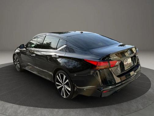 2019 Nissan Altima 2.5 Platinum