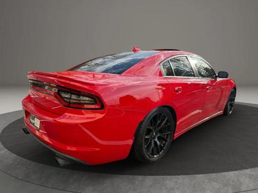 2016 Dodge Charger R/T