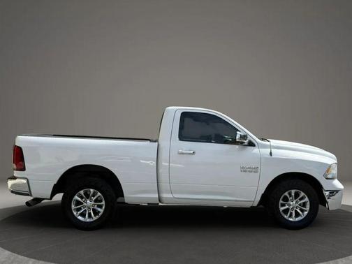 2013 RAM 1500 SLT