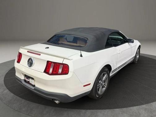 2011 Ford Mustang V6 Premium