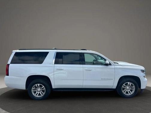 2016 Chevrolet Suburban LT