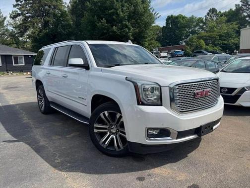 2017 GMC Yukon XL Denali