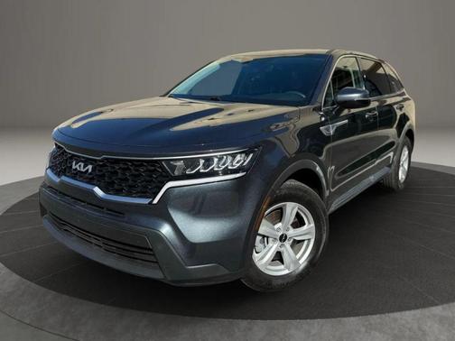 2023 Kia Sorento LX