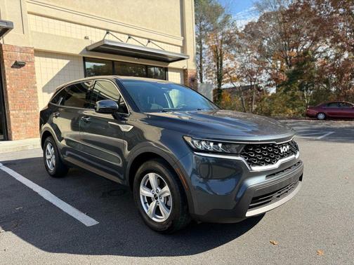 2023 Kia Sorento LX