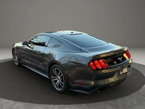 2016 Ford Mustang EcoBoost Premium