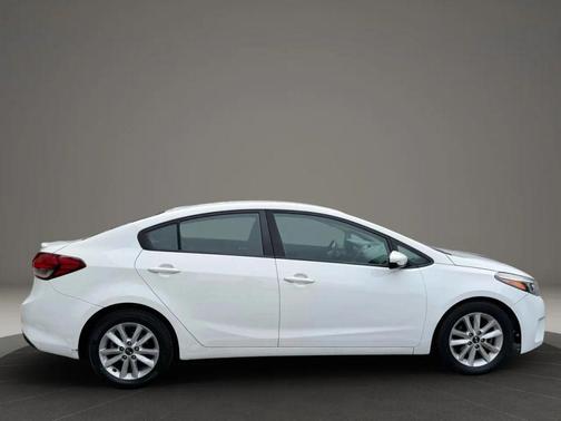2017 Kia Forte S