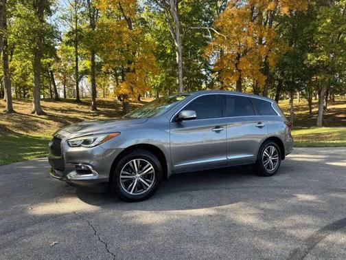 2017 INFINITI QX60 Base