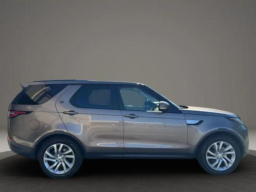 2017 Land Rover Discovery HSE