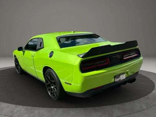 2015 Dodge Challenger R/T Scat Pack
