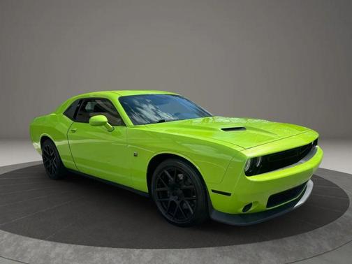 2015 Dodge Challenger R/T Scat Pack