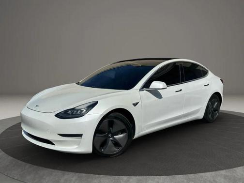 2019 Tesla Model 3 Standard Range