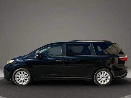 2016 Toyota Sienna Limited