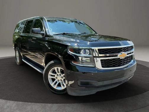 2017 Chevrolet Suburban LT