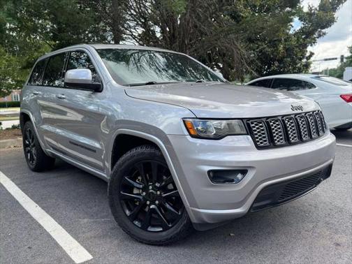 2017 Jeep Grand Cherokee Altitude
