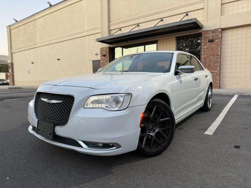 2016 Chrysler 300C Base
