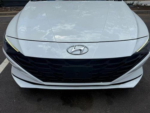 2022 Hyundai ELANTRA HEV Blue