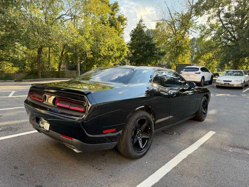2017 Dodge Challenger R/T