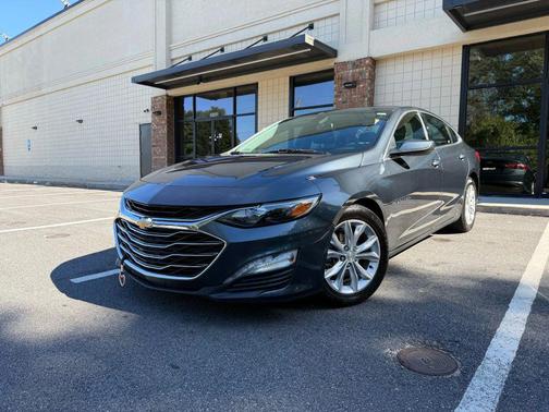 2021 Chevrolet Malibu FWD LT