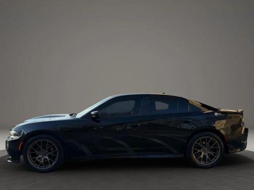 2017 Dodge Charger SE