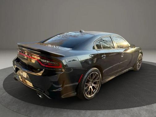 2017 Dodge Charger SE