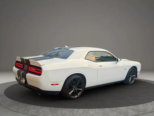 2015 Dodge Challenger R/T