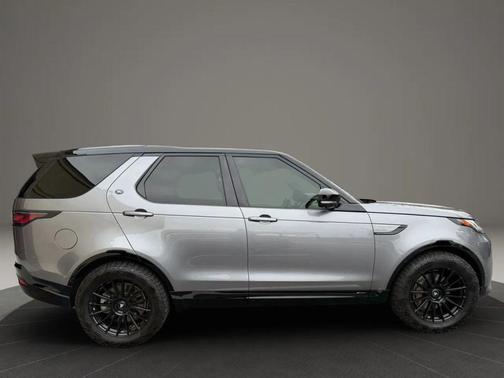 2021 Land Rover Discovery P300 S R-Dynamic