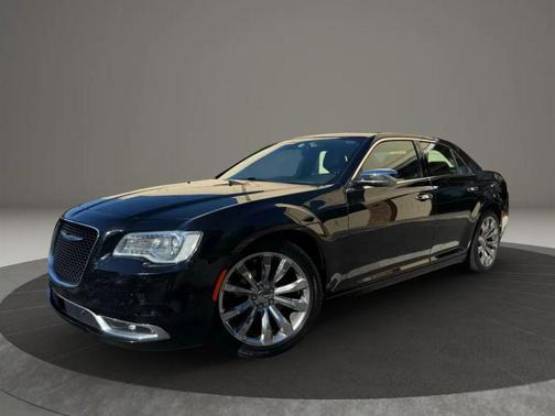 2016 Chrysler 300C Base