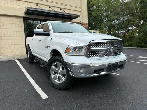 2017 RAM 1500 Laramie